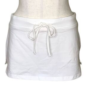 Edikted Bayside Slitted Micro Skort White Size M